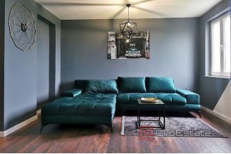 012 2038 49 split manus two bedroom apartment for sale