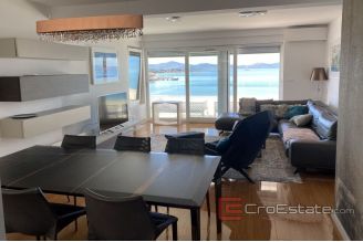 009 2043 60 Zadar three room apartment for sale