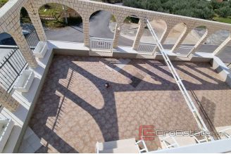 019 2041 49 omis house with open sea view for sale