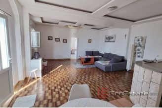 019 2041 49 omis house with open sea view for sale