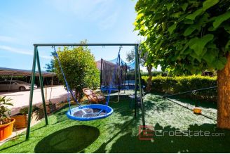 020 2021 331 Zadar apartment villa wiht pool for sale