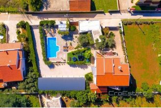 020 2021 331 Zadar apartment villa wiht pool for sale