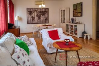 015 2024 116 Split centar comfortable three bedroom apartment for rent