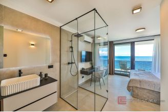 020 2035 72 island ciovo villa first row to the sea for sale