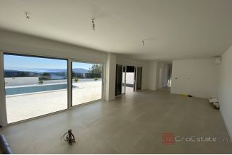 012 2022 352 near trogir modern new villas with pool for sale