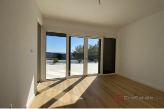012 2022 352 near trogir modern new villas with pool for sale