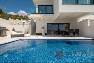 015 2022 351 rogoznica beautiful semi detached villa for sale