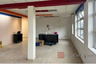 006 2016 537 Split Office space for rent