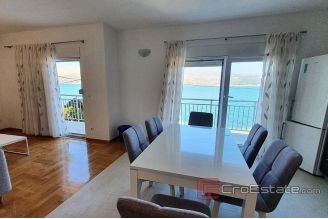 008 2018 220 Ciovo property first row to the sea for sale