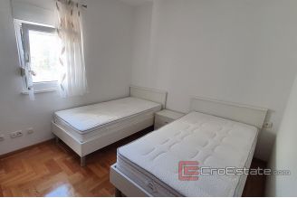 008 2018 220 Ciovo property first row to the sea for sale