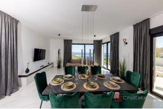 018 2035 73 Trogir Villa with sea view for sale