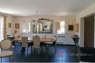 015 2117 06 Opatija house with pool for sale