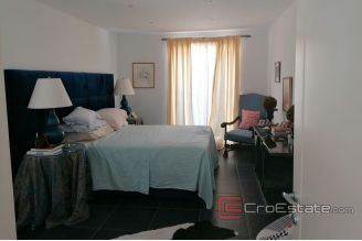 015 2117 06 Opatija house with pool for sale