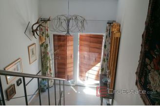 015 2117 06 Opatija house with pool for sale