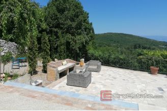 015 2117 06 Opatija house with pool for sale