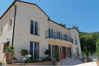 015 2117 06 Opatija house with pool for sale