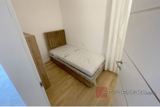 009 2017 25 split stobrec two bedroom apartment for rent