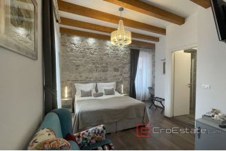 017 2035 76 Split centar apartment for sale