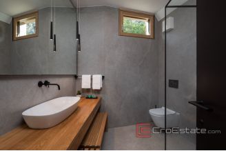 018 5225 30 Dubrovnik villa with pool for sale