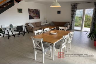 014 2026 100 Korcula House with pool and sea view for sale