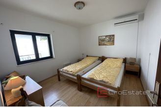 014 2043 63 Omis House with sea view in a great location for sale