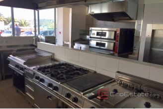 006 5226 30 Hvar bussines space for sale