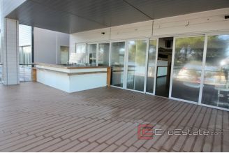 007 5227 30 Hvar bussines space for sale