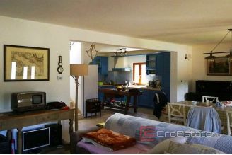 014 2117 07 Labin Spacious estate with stone house for sale