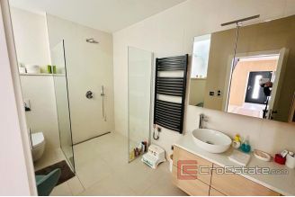 020 2038 52 Makarska luxury villa with swimming pool for sale