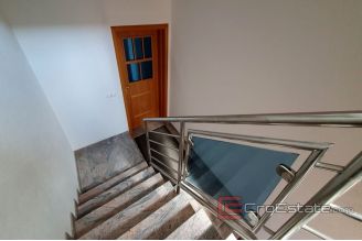 009 2018 222 Zadar Family house in a quiet environment for sale