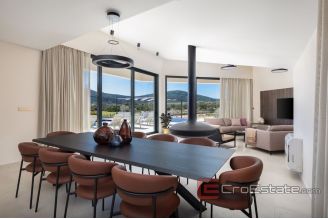 020 2022 363 near trogir luxury villa with pool for sale