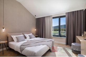 020 2022 363 near trogir luxury villa with pool for sale