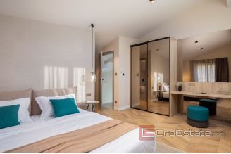 020 2022 363 near trogir luxury villa with pool for sale