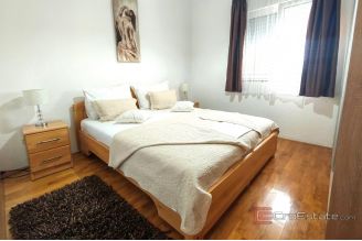 015 2017 27 podstrana apartment house with sea view for sale