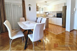 015 2017 27 podstrana apartment house with sea view for sale