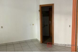 005 5239 30 Zagreb comercial space for sale