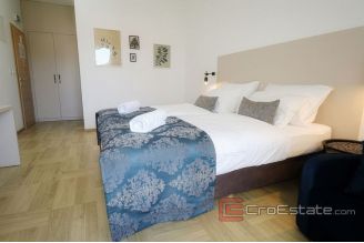 018 2031 74 island ciovo apartment house with restaurant for sale