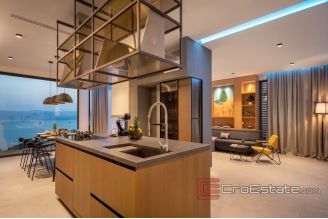 013 2030 47 Omis Villa with open sea view for sale