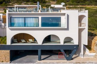 013 2030 47 Omis Villa with open sea view for sale