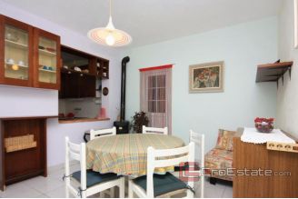 010 5238 30 Brac house with open sea view for sale