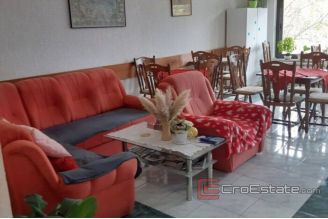 009 5243 30 Opatija house for sale