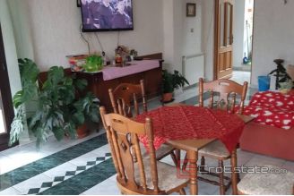 009 5243 30 Opatija house for sale