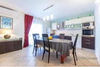 013 2031 76 Kastela House with pool and sea view for sale