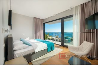 020 5244 30 Hvar villa with sea view for sale