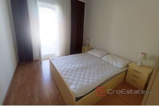 009 2040 42 island ciovo apartment house for sale