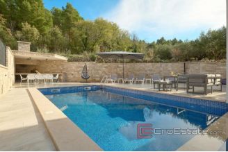 015 2043 66 Split area Newly built villa with sea view for sale