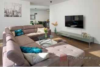 015 2043 66 Split area Newly built villa with sea view for sale