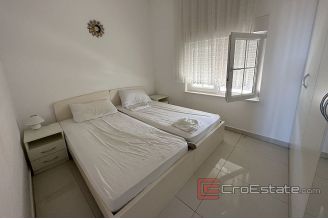 016 2036 67 Rogoznica house for sale