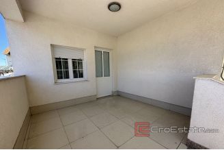 016 2036 67 Rogoznica house for sale