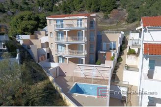 010 2041 53 Omis House with pool and sea view for sale